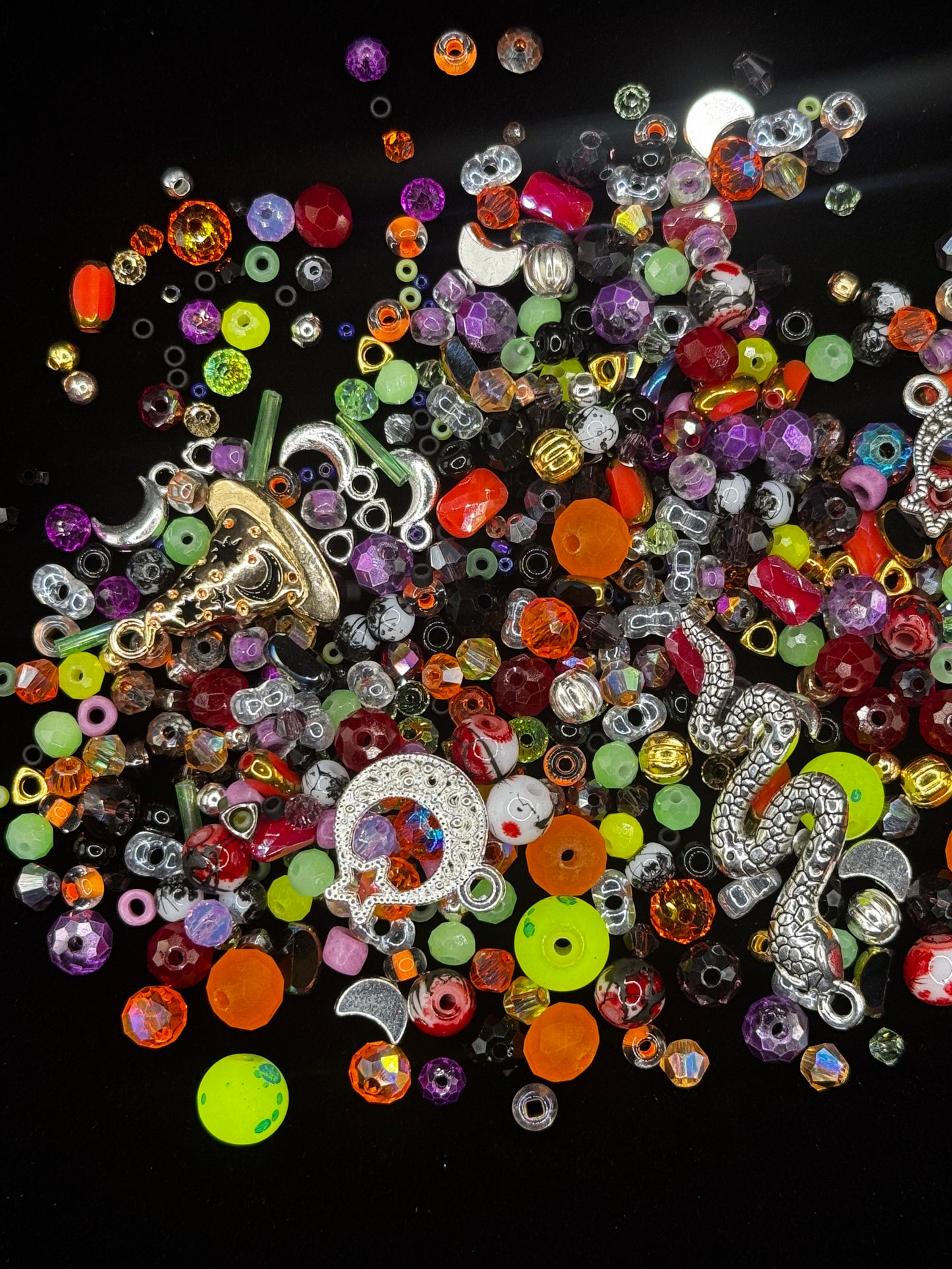 Witches Brew bead mix